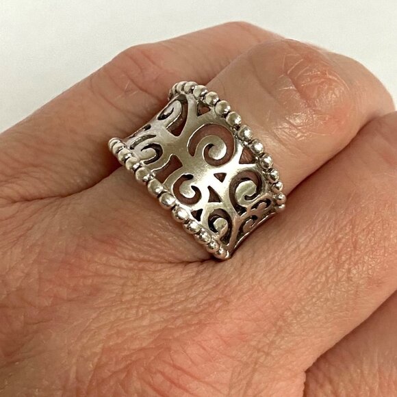 Sterling Silver 925 Curved Pierced Scrollwork 0.5" Wide Band Ring Size 6.5 - Picture 3 of 16